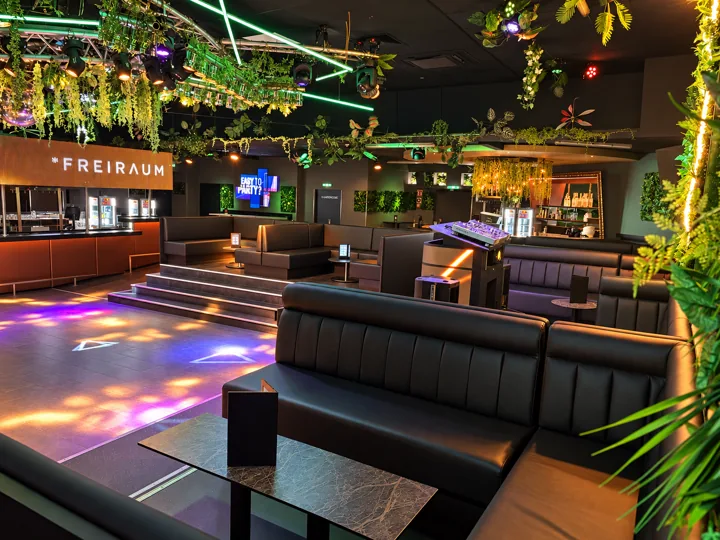 VIP Gold · euer Platz mitten im Club